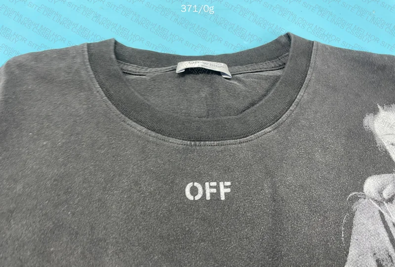 Off-White T-shirt 4