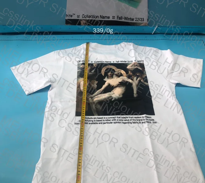 Off-White T-shirt