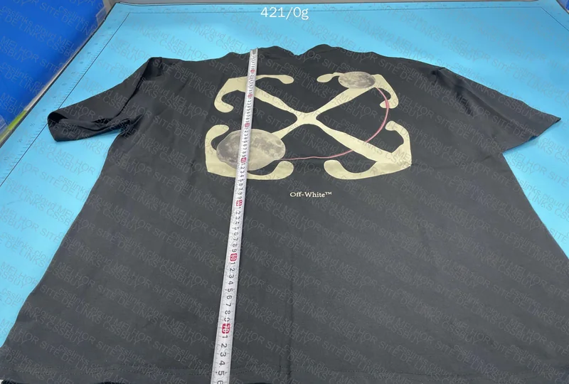 Off-White T-shirt