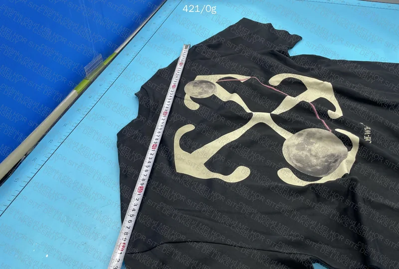 Off-White T-shirt 4