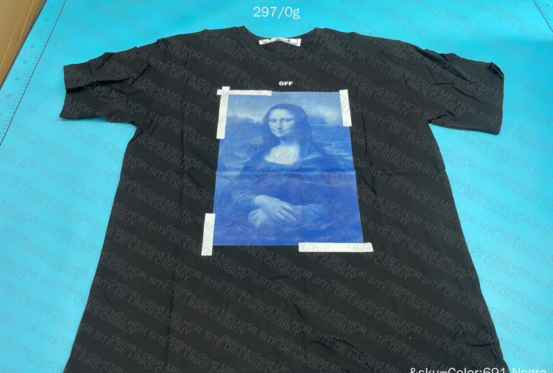 Off-White T-shirt