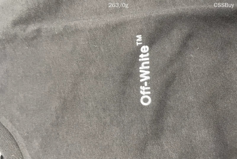 Off White T-Shirt [41 Y] 4