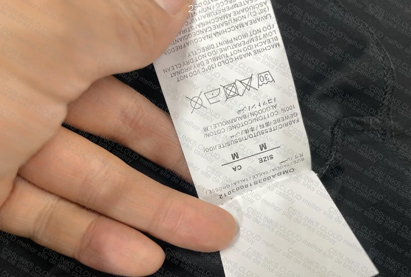 Off White T-Shirt (GL?) 4