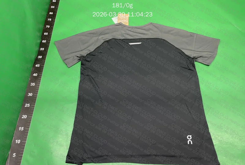 Camiseta On Running 3