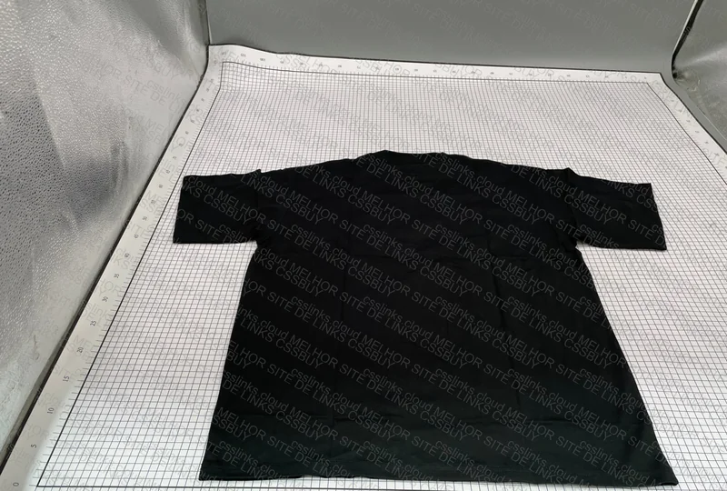 Over ArtieMaster T-Shirt 3