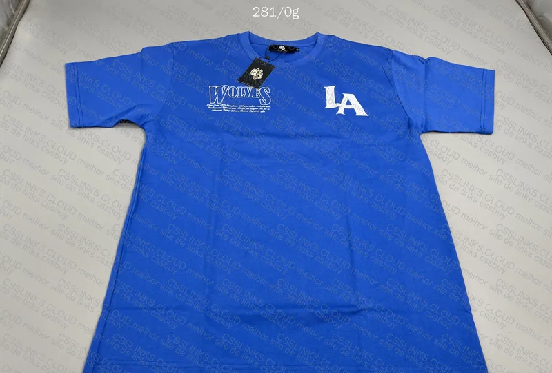 Wolves Oversized T-Shirt
