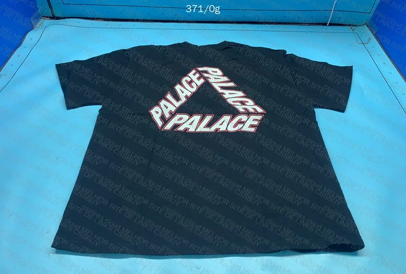 Palace T-Shirt 3