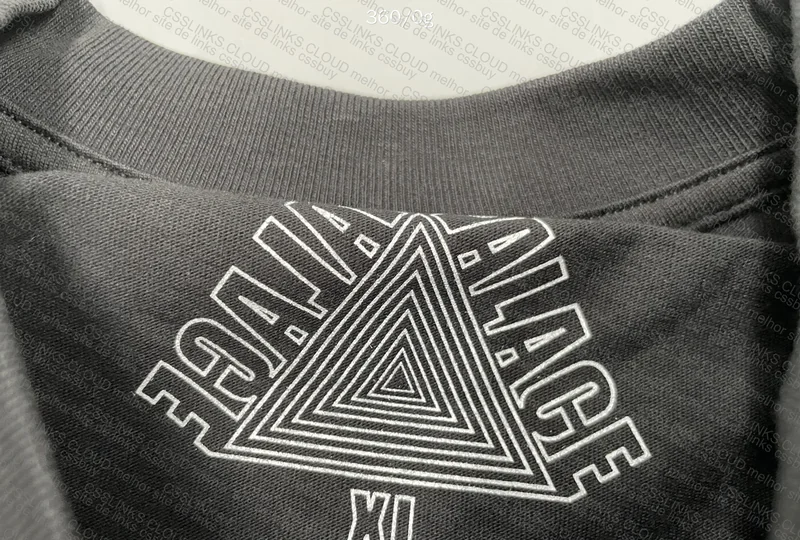 Palace Sale37 T-Shirt 3