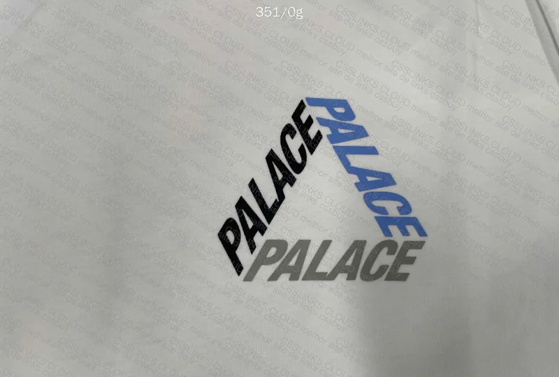 Palace Sale37 T-Shirt 2