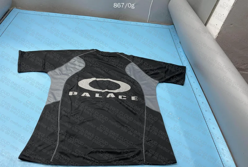 Palace x Oakley T-Shirt 5
