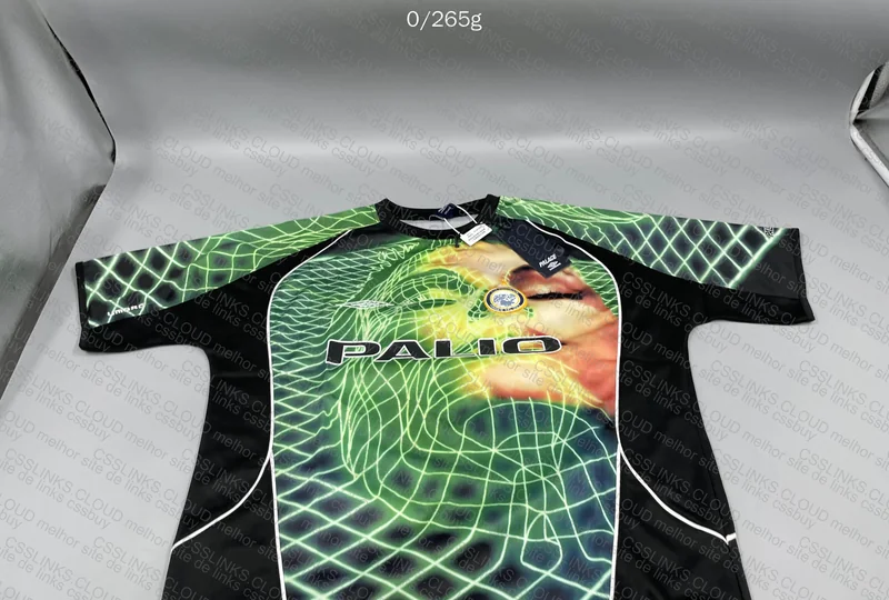 Palace x Umbro T-shirt 2