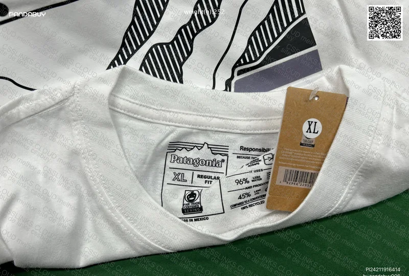 Patagonia Navy Blue / White T-Shirt 4