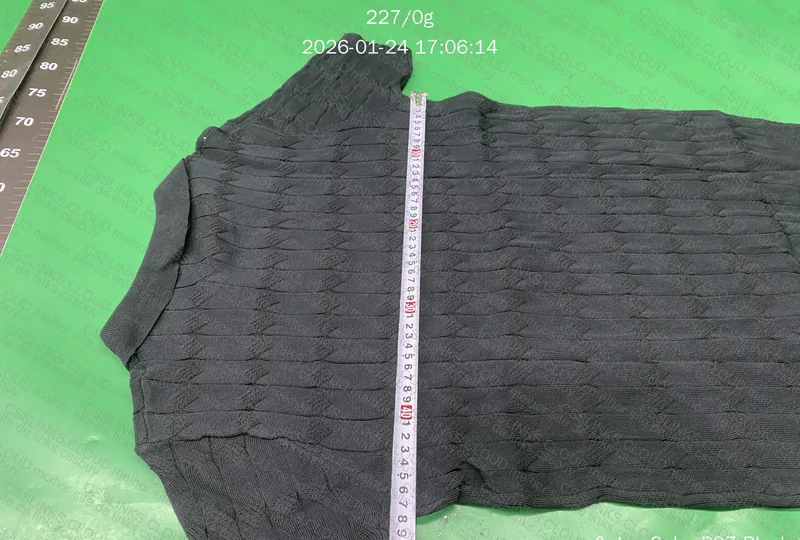 Camiseta Pique Zara 4
