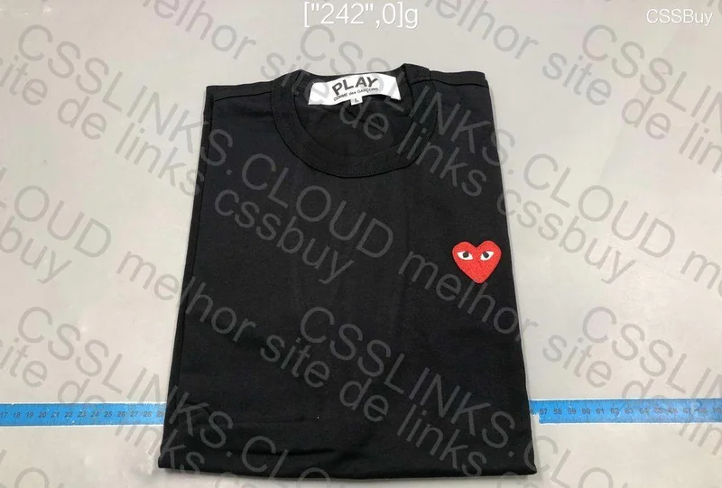 Play Comme des Garçons T-Shirt 3