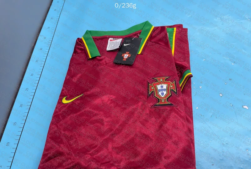 Portugal Retro 1998 T-Shirt