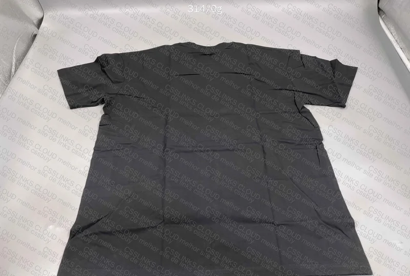 Basic Black T-Shirt [15 yuan] 3