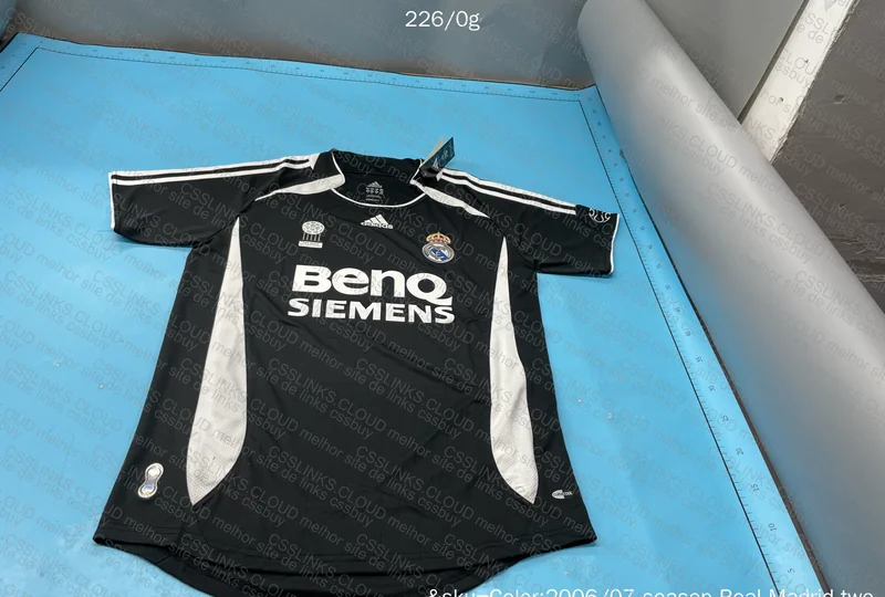 Real Madrid T-Shirt 3