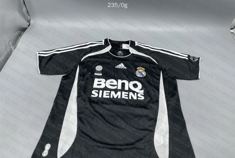 Real Madrid Retro Jersey 2