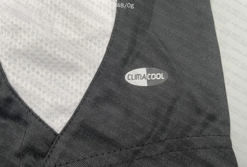 Real Madrid Retro 2006 Jersey 2