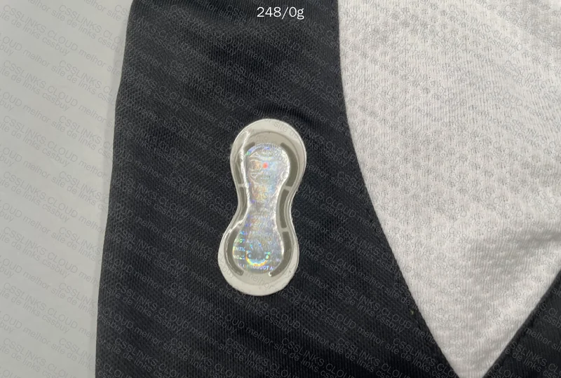 Real Madrid Retro 2006 Jersey 3