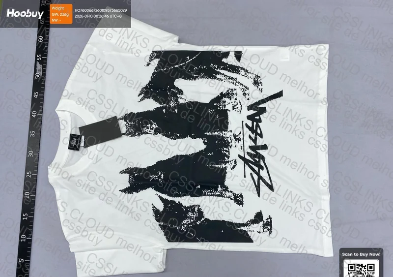 Camiseta Stussy Doberman na cor branca 2