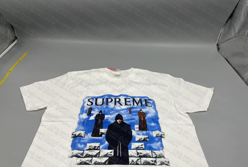 Supreme T-Shirt 2