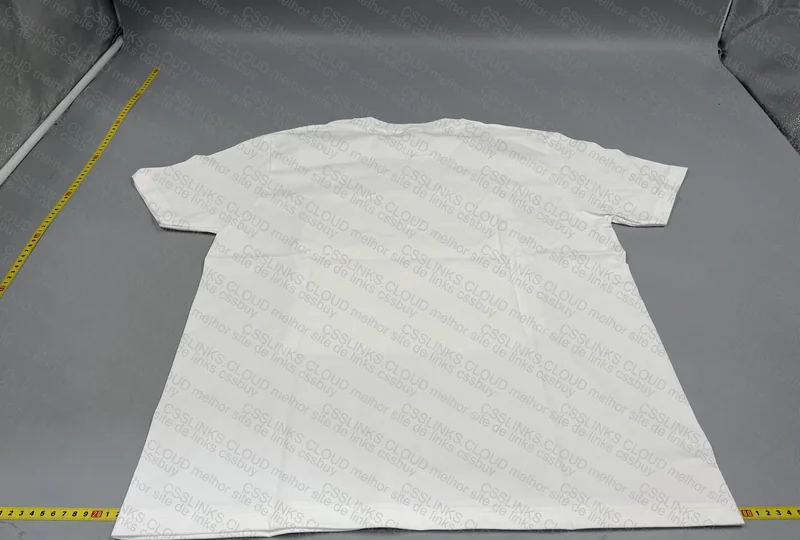 Supreme T-Shirt 4