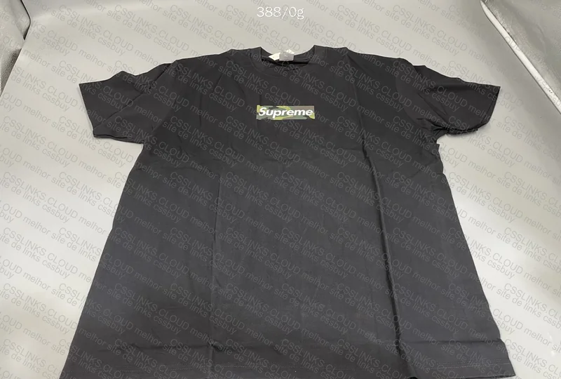 Supreme T-Shirt