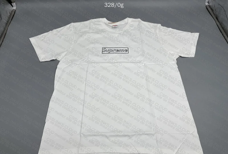 Supreme T-Shirt