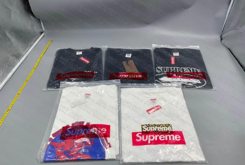 Supreme T-Shirt