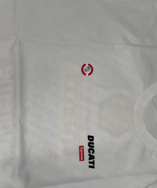 Supreme T-Shirt 3