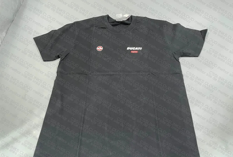 Supreme T-Shirt 2