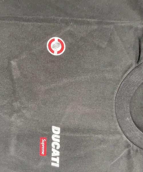 Supreme T-Shirt 3