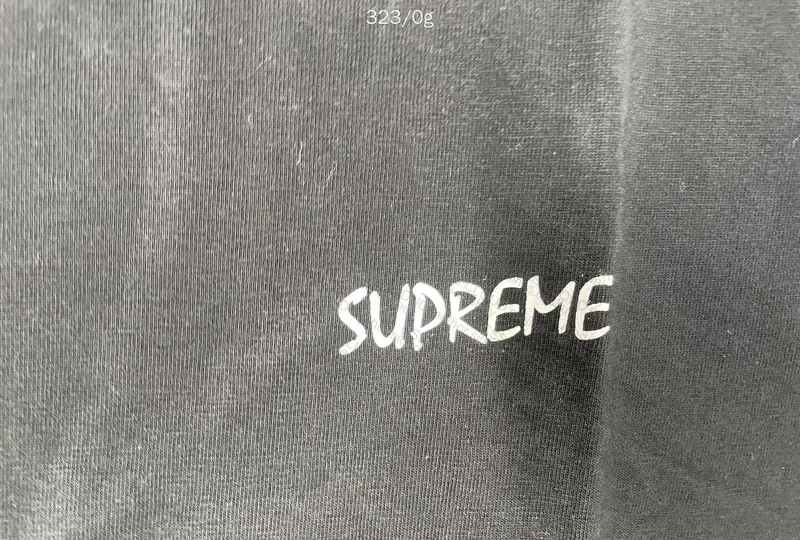 Supreme T-Shirt 2