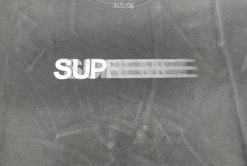 Supreme T-Shirt 2