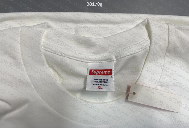 Supreme T-Shirt