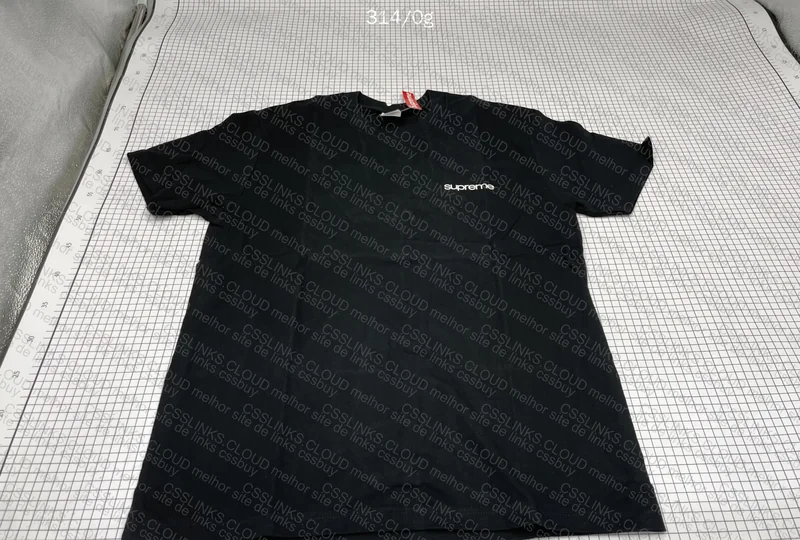 Supreme T-Shirt 4