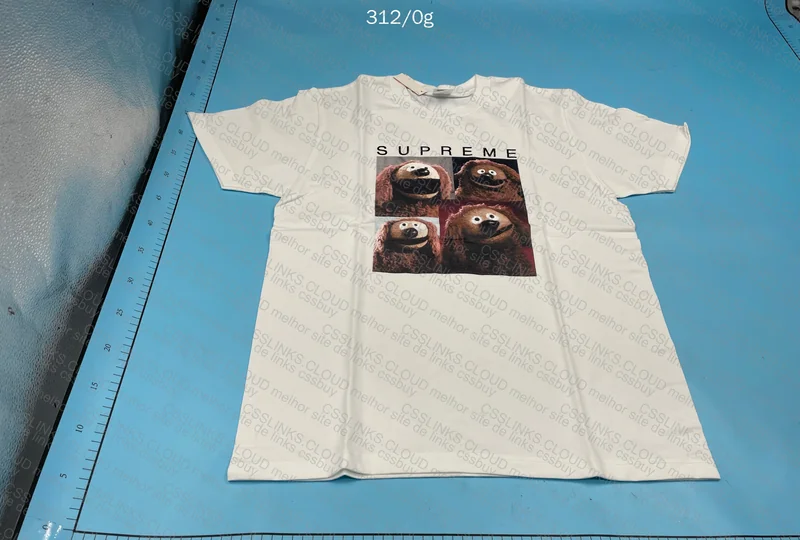 Supreme T-Shirt 4