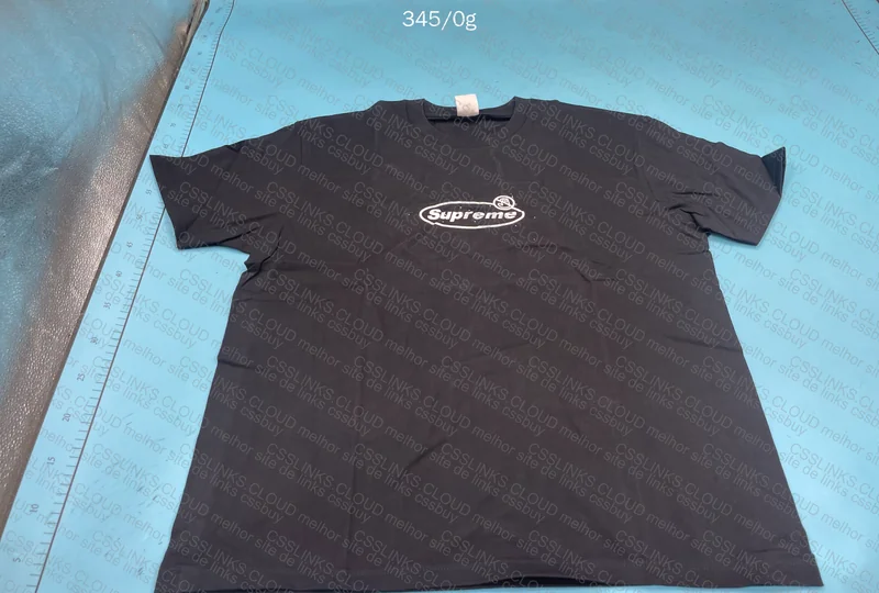 Supreme T-Shirt