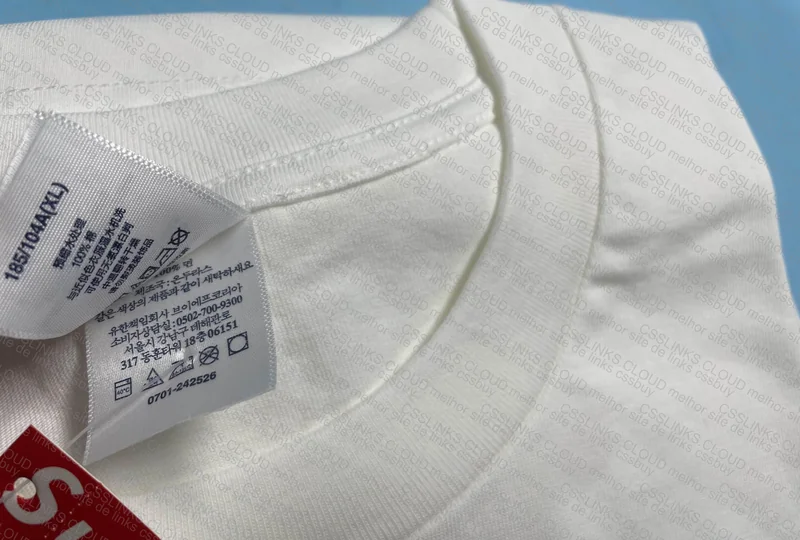 Supreme T-Shirt 3