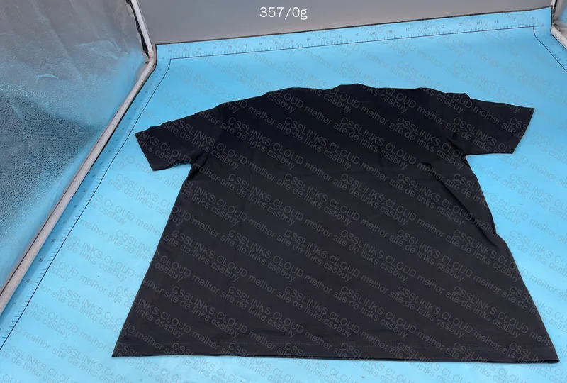 Supreme T-Shirt