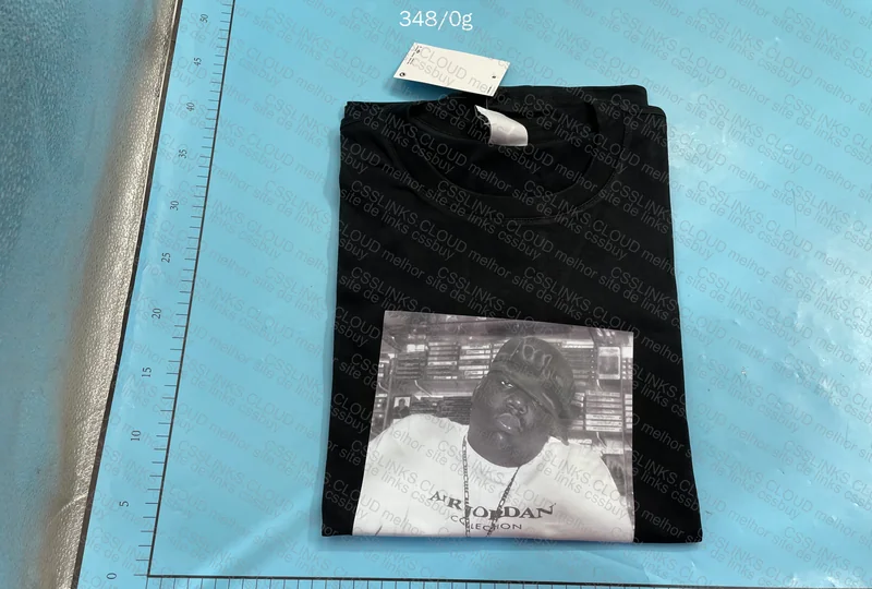 Supreme T-Shirt