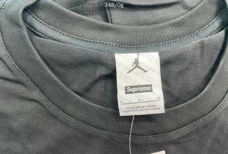 Supreme T-Shirt 4