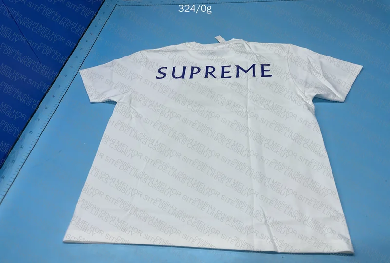 Supreme T-Shirt 2