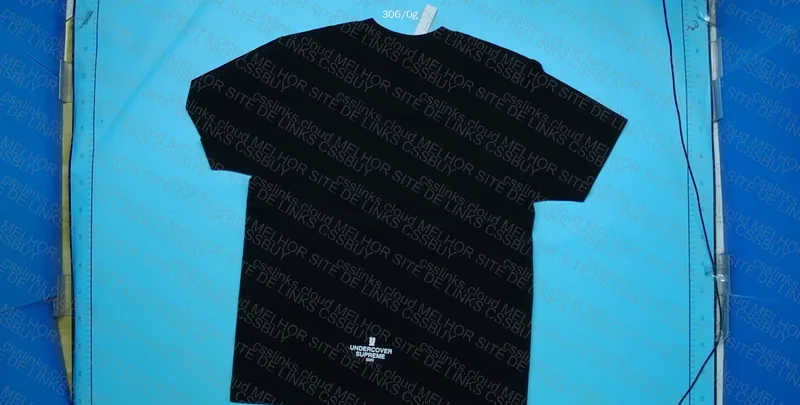 Supreme T-Shirt