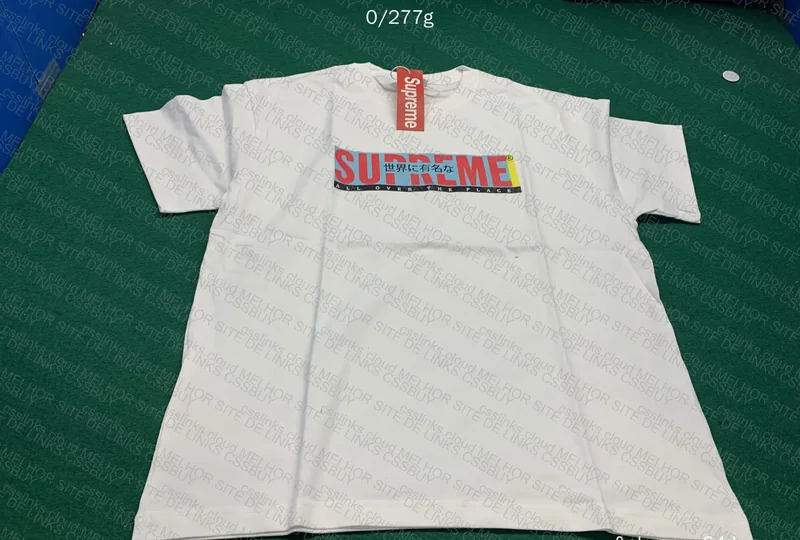 Supreme T-Shirt 2