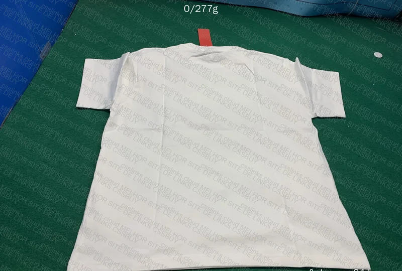 Supreme T-Shirt 3