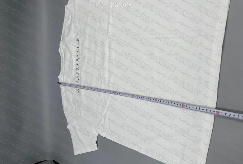 Supreme T-Shirt with Measurements 5