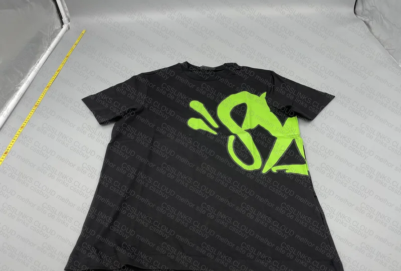Syna T-Shirt 2
