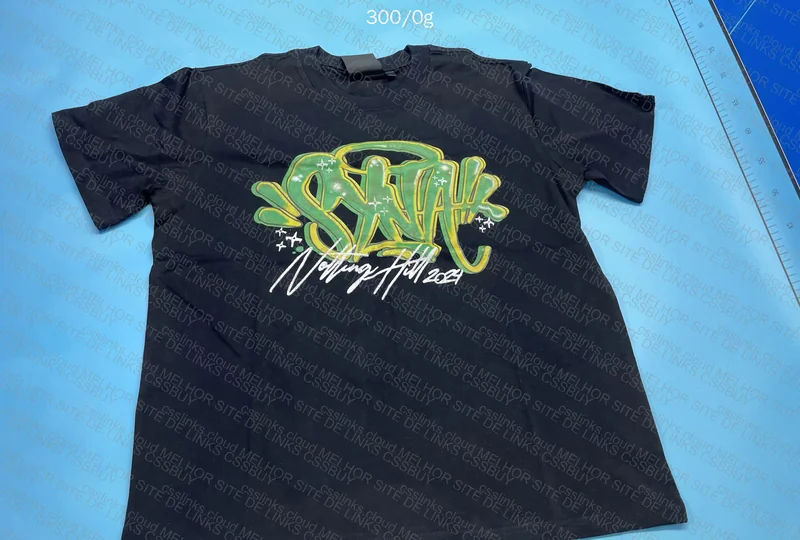 Syna WRLD T-shirt 2